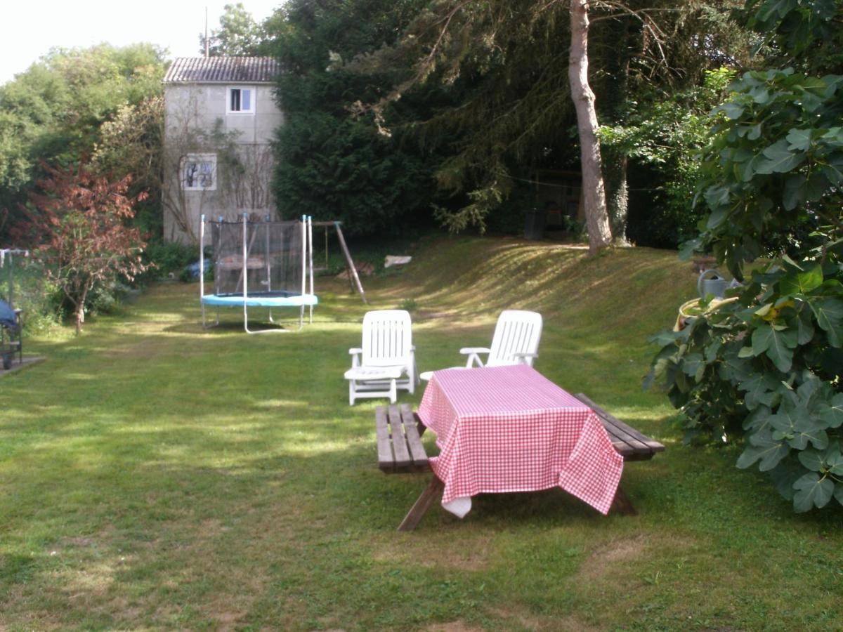 Saint-Julien-sur-Cher Chambres D'Hotes Du Moulin מראה חיצוני תמונה